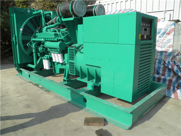 丰县发电车出租-柴油发电机散热器怎样散热