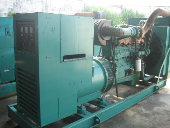 丰县租赁发电机- 发电机碳刷磨损的原因是什么