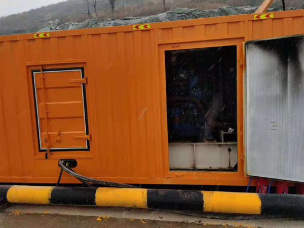 丰县发电车出租-应急柴油发电机组选什么样的比较好？