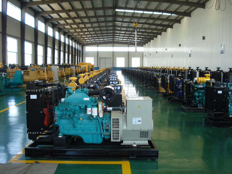 丰县租赁发电机-柴油发电机组冒蓝烟、冒黑烟、冒白烟故障分析