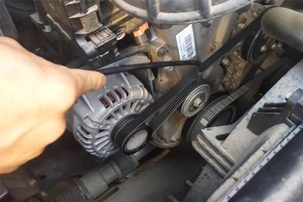 丰县转速传感器的工作原理是什么？