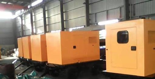 丰县柴油发电机组冬季启动后需要进行哪些检查和操作？